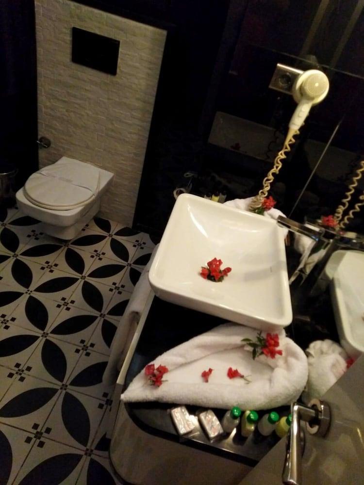 Wox Ew Hotel Izmir Zewnętrze zdjęcie